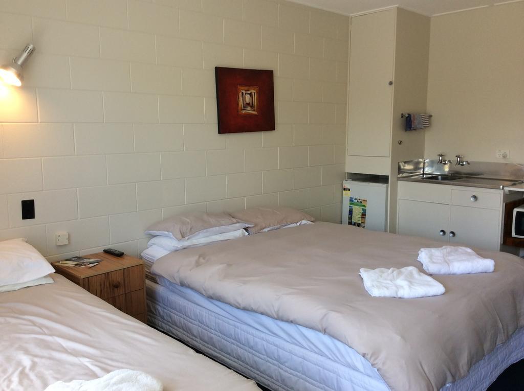 Acacia Park Motel Whanganui Oda fotoğraf