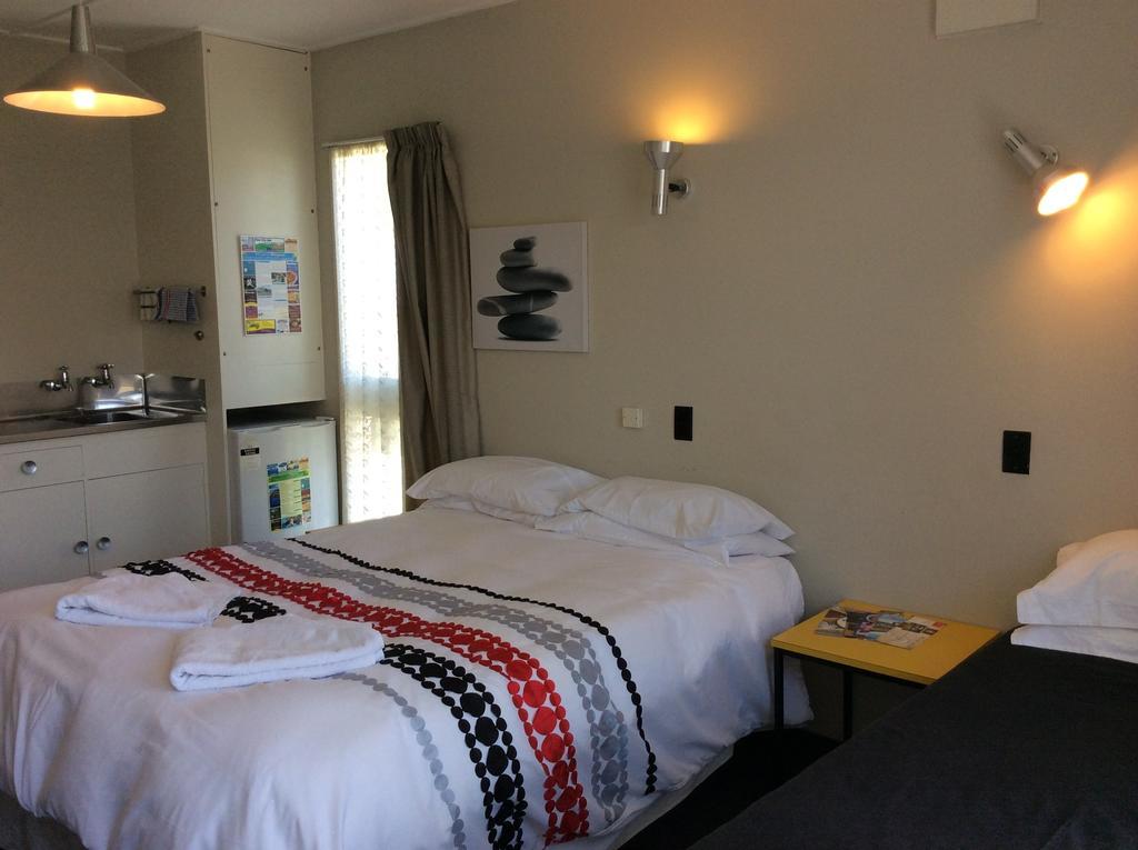 Acacia Park Motel Whanganui Oda fotoğraf